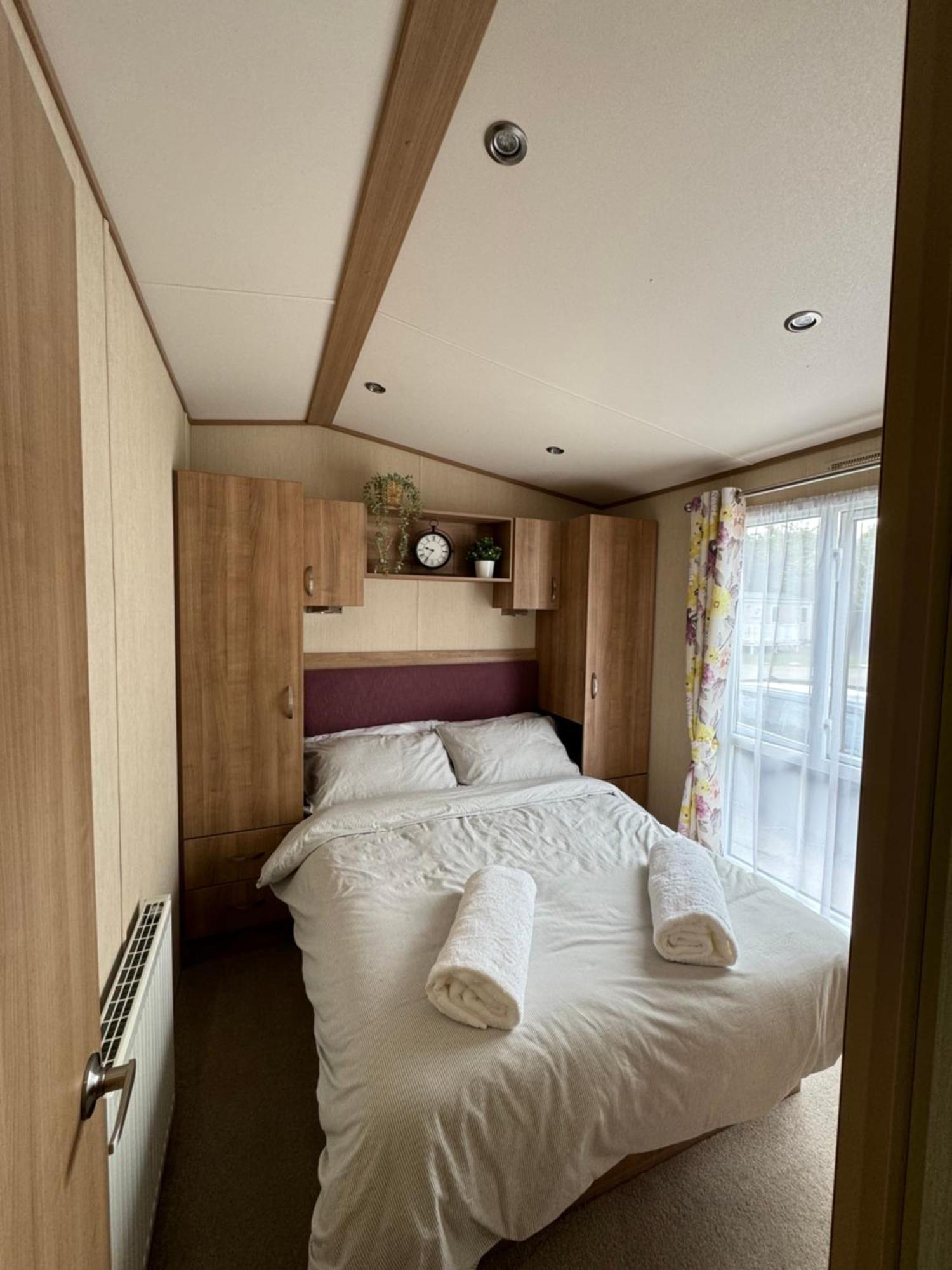 Hot Tub Retreat At Tattershall Lakes Extérieur photo