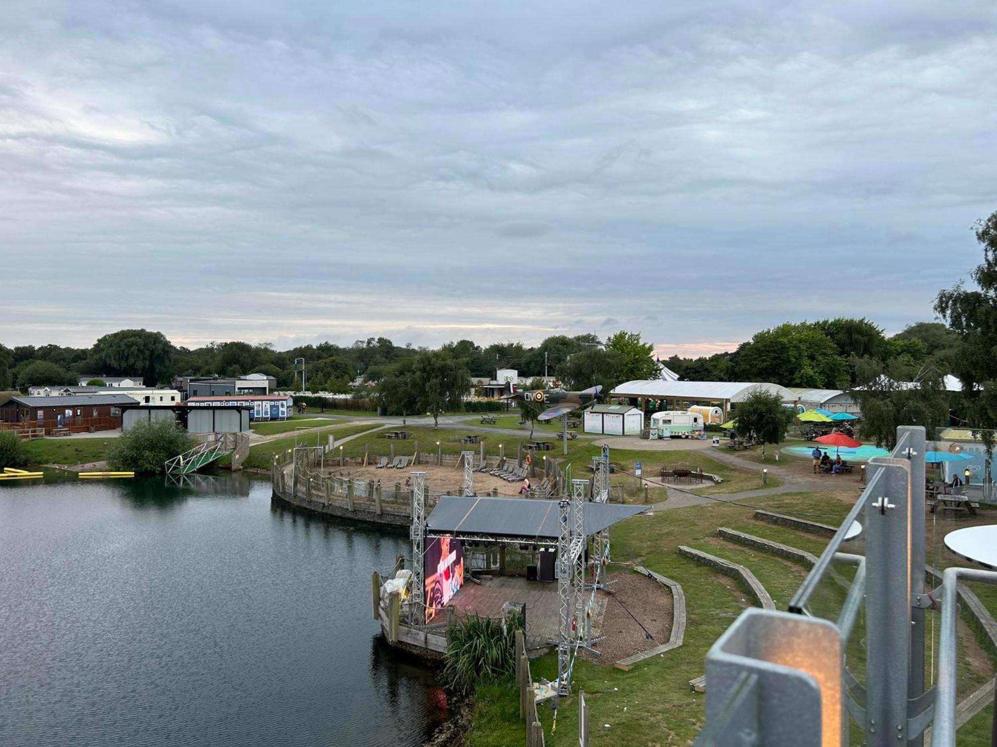 Hot Tub Retreat At Tattershall Lakes Extérieur photo